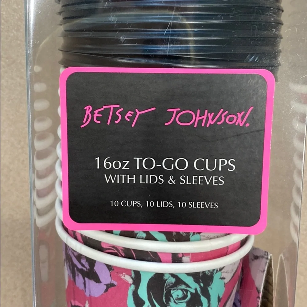 TO-GO CUPS - Picture 2 of 5